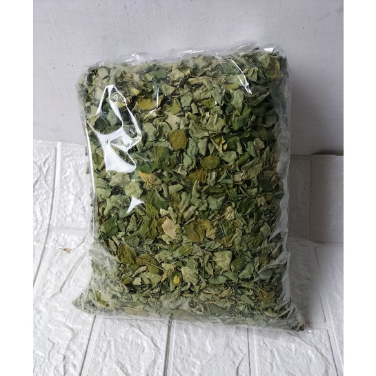 

DAUN KELOR KERING (KEMASAN BESAR)