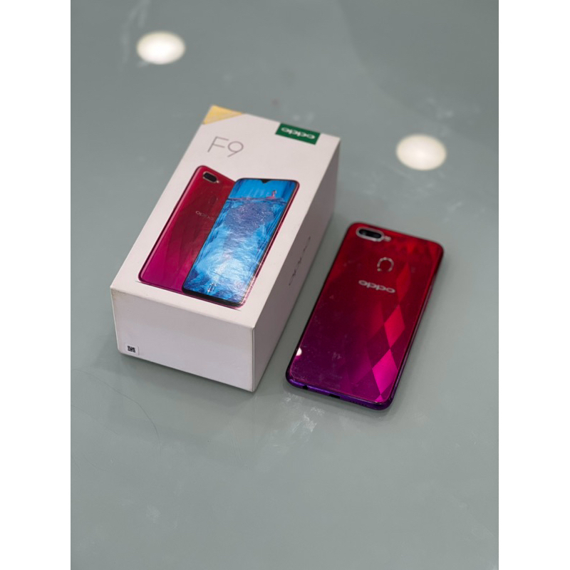 Oppo F9 6/64 GB Fullset Second