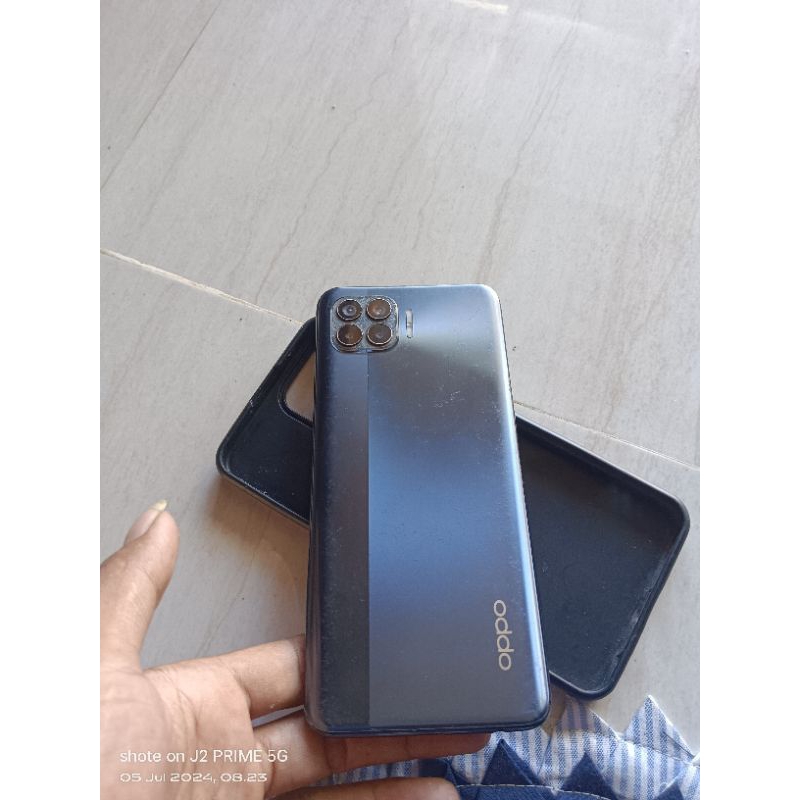 OPPO RENO 4F...RAM 8/128 GB..MINUS LCD