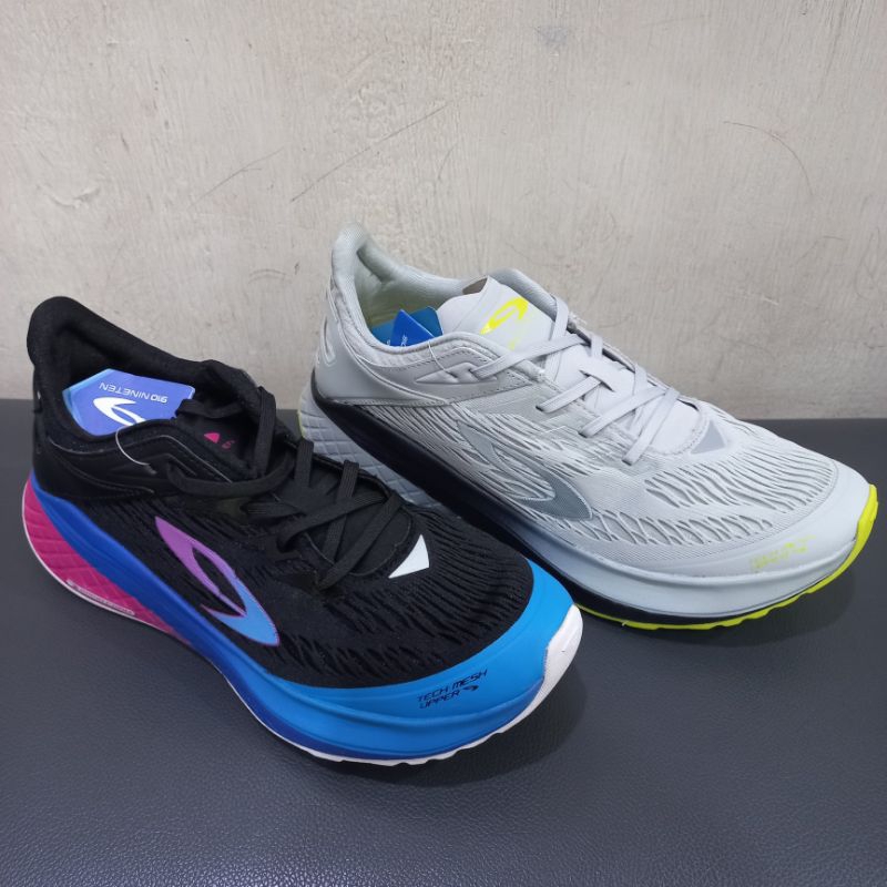 910 Nineten Sepatu Running Kanzaki 1.0