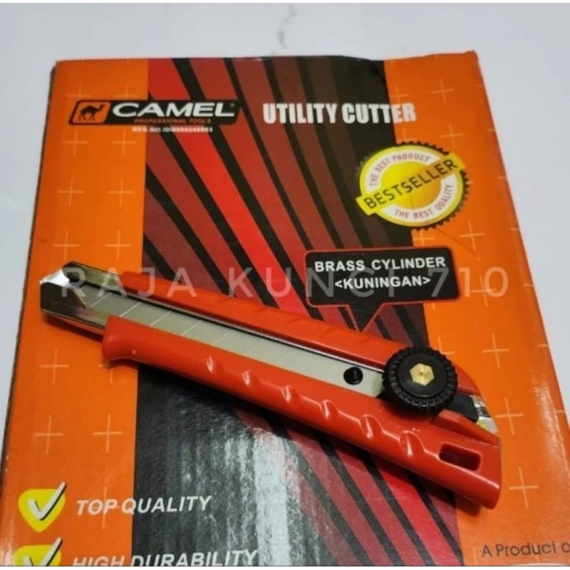 

Pisau Cutter Camel / Pisau Cutter Putar Camel / Pisau Cutter Besar