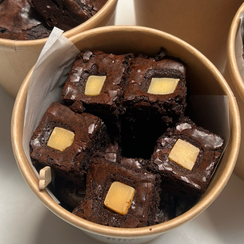 

Ssl09 BROWNIES BITES - Baked by Larei (baca deskripsi)