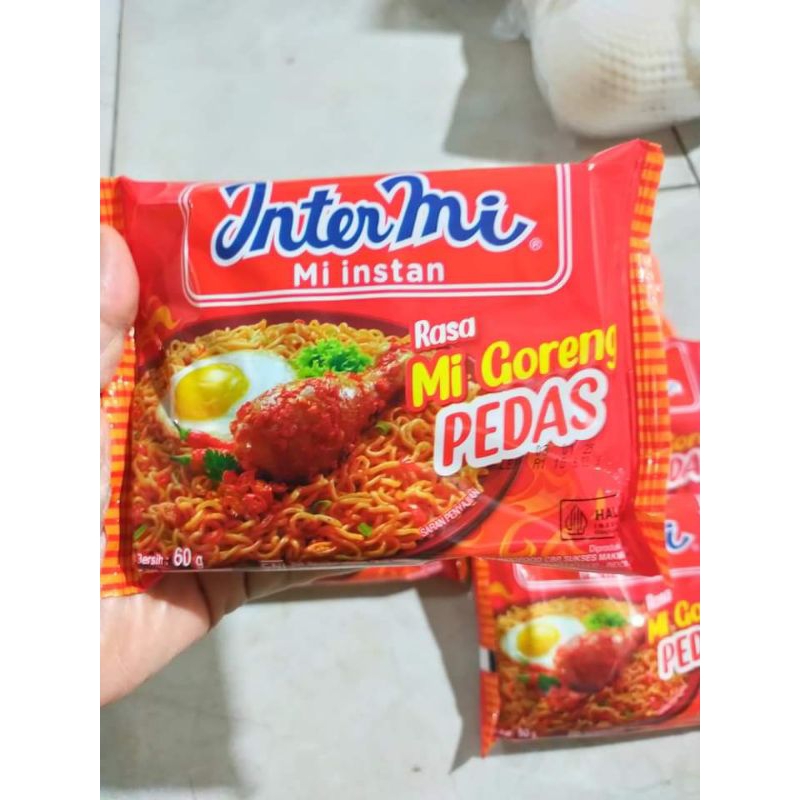 

Intermie goreng pedas