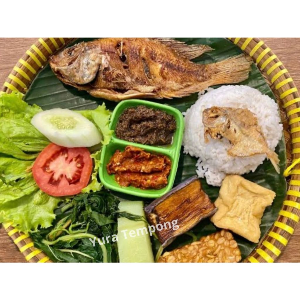 

YURA NASI TEMPONG IKAN GURAME
