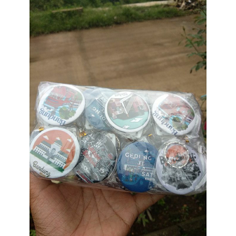 (50pcs) Gantungan Kunci BANDUNG keyychan Icon kota Bandung Ring rantai Besar, Oleh-Oleh Kota Bandung