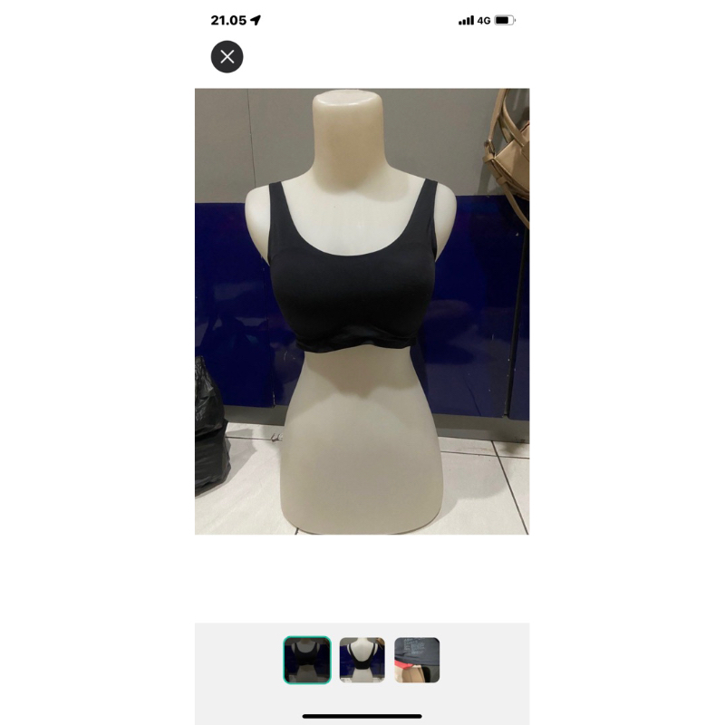 sport bra uniqlo hitam