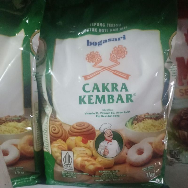 

terigu cakra kembar kemasan 1kg