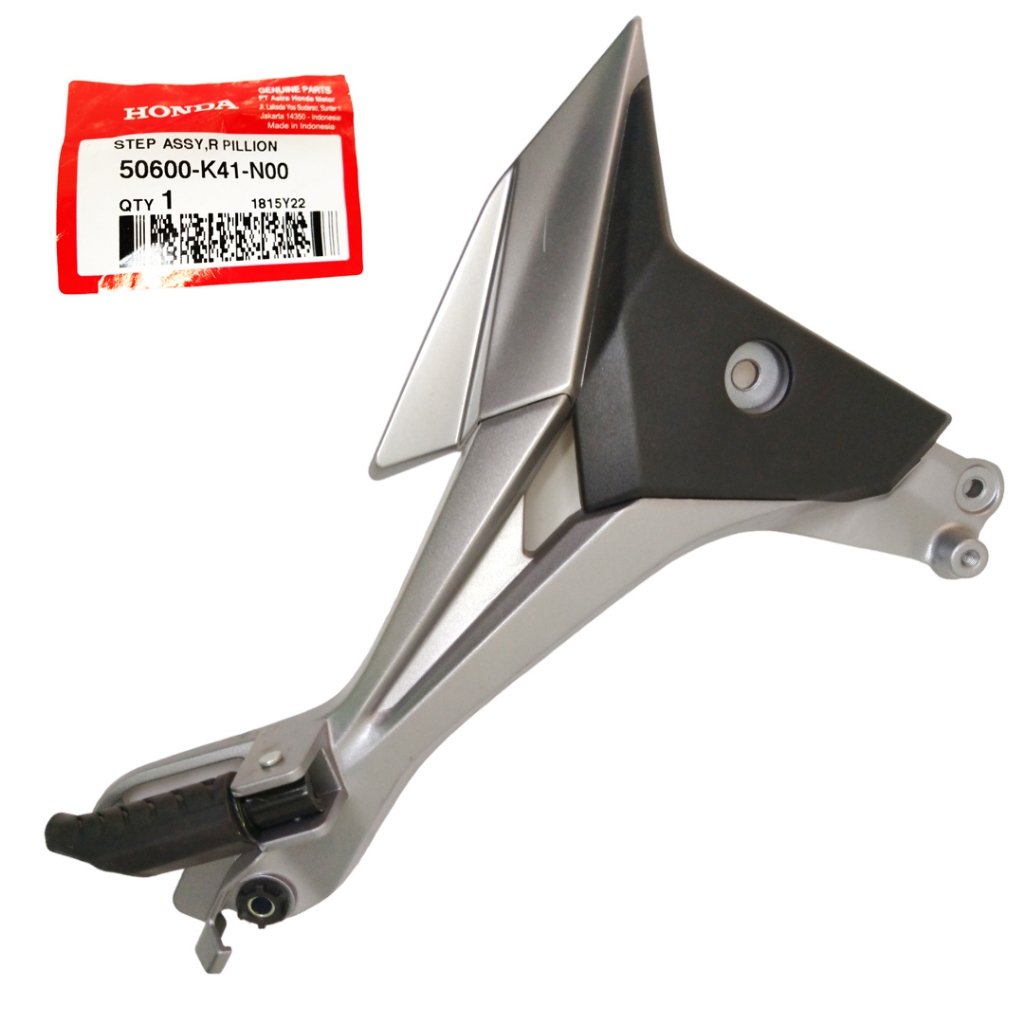 50600K41N00 Dudukan Foot Step Kanan Assy Supra 125 FI K41 - Step Assy R Pillion