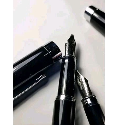 

pena kaligrafi Calligraphy