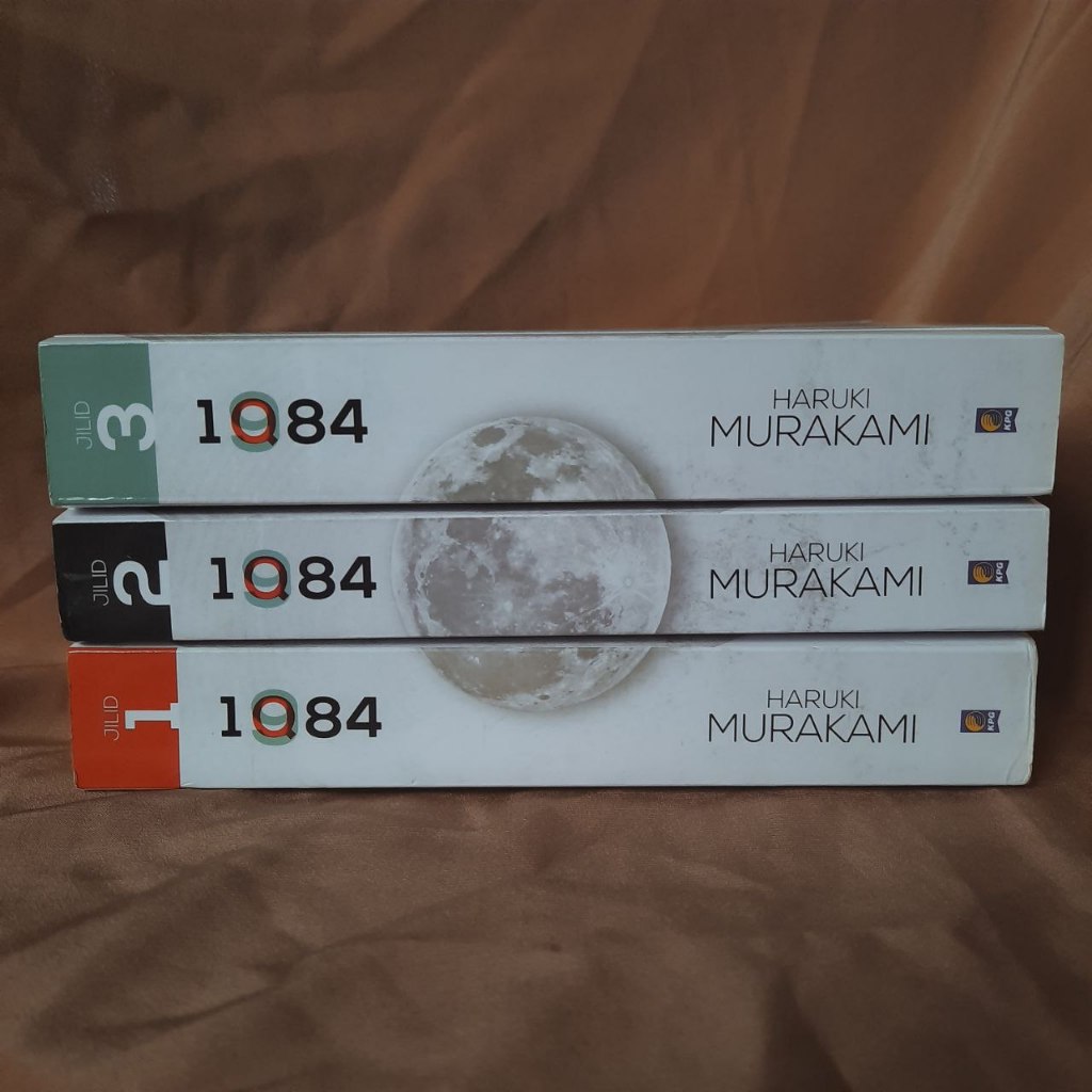 Preloved Trilogi 1Q84