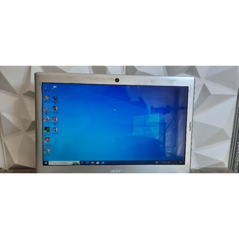 LAPTOP ACER V5 CORE I5 GEN 3 RAM 6 HDD 320GB DUAL VGA BUKAN BEKAS SERVIS