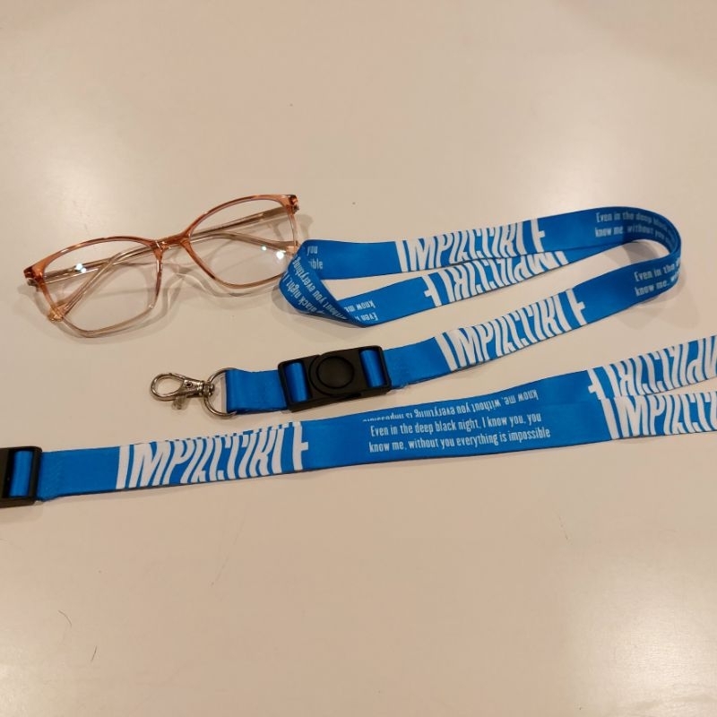 

LANYARD RISE AND REALIZE IMPOSSIBLE RIIZE