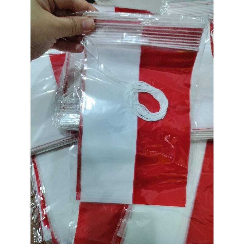 

(READY INSTANT)Bendera plastik tali merah putih 1 pak isi 20 bendera