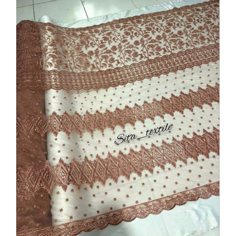 Kain Tile Akar Bordir Etnik/Tile Bordir/Tile Brokat