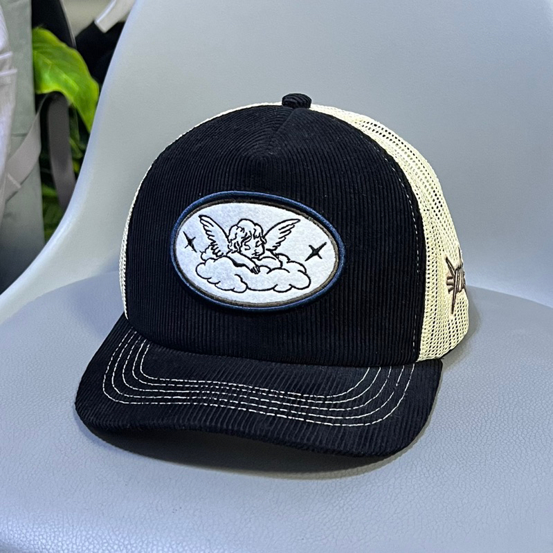 Topi Trucker Hat Corduroy Black Cream Perry Thisplan