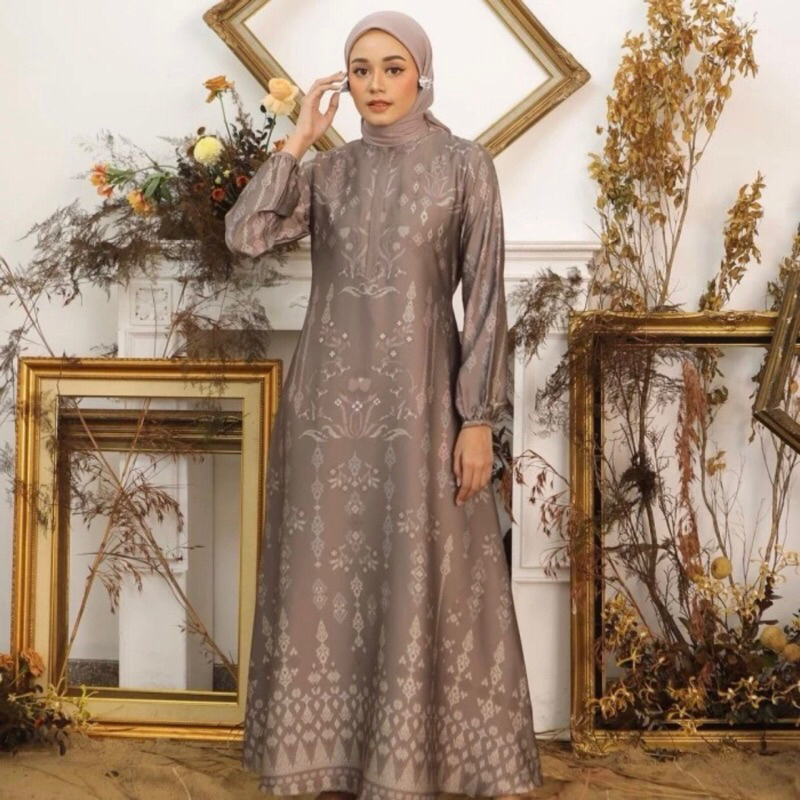 Preloved Kienka Signature Raya Alesha dress Mauve (M)