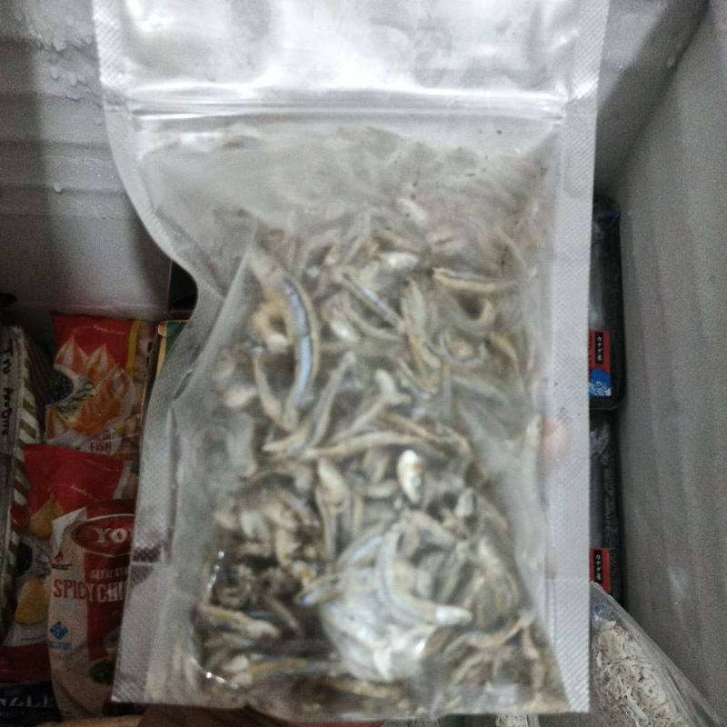 

ikan asin / teri paku