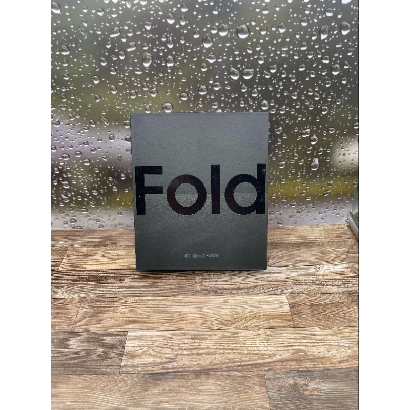 

DUS BOX KARDUS Z FOLD 4 FREE STIKER