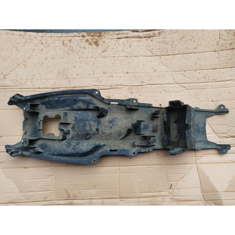 Cover Stoplamp Spakbor Kolong Original YAMAHA Xabre X abre X-abre