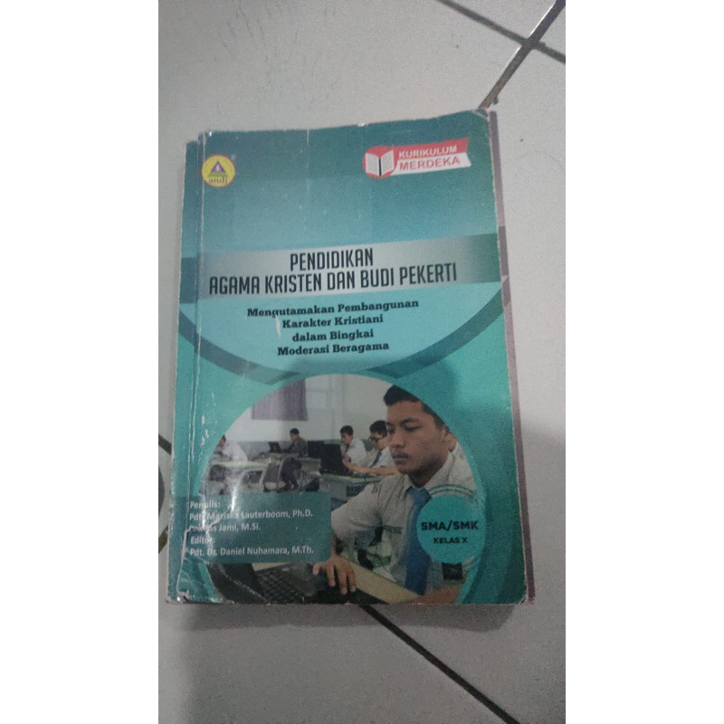 BUKU PRELOVED/BEKAS PENDIDIKAN AGAMA KRISTEN PAK KELAS X/10 SMA KURIKULUM MERDEKA PENERBIT ANDI