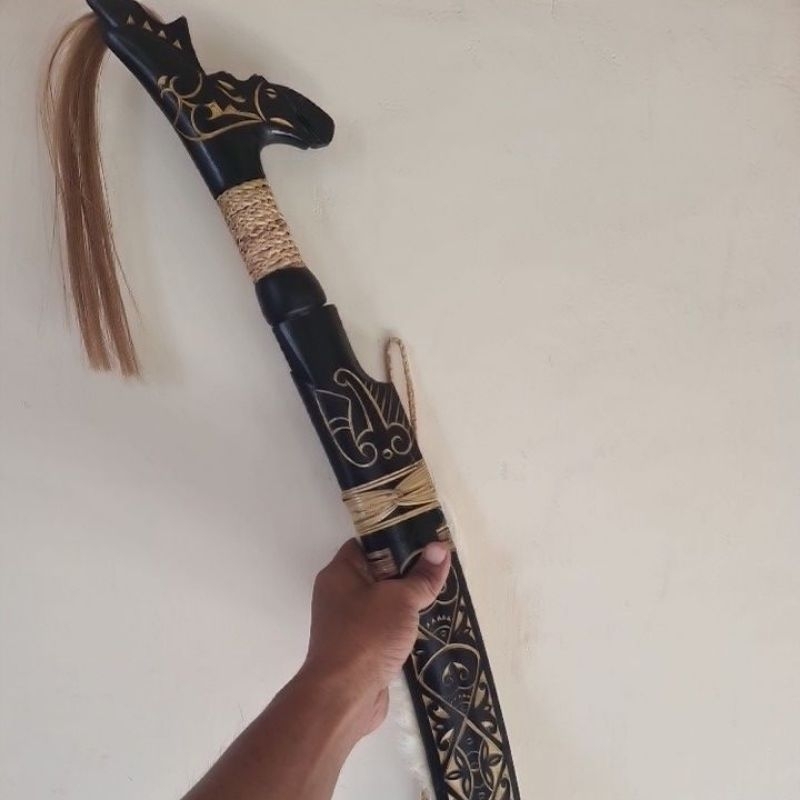 Mandau jimpol  lengkung baja  Hitam  asli dayak kalimantan