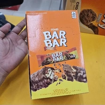 

ED 06.25 - BOX 24*18GR - WAFER DELFI BAR BAR ISI 24 PCS 07667 / SEPERTI BENG BENG