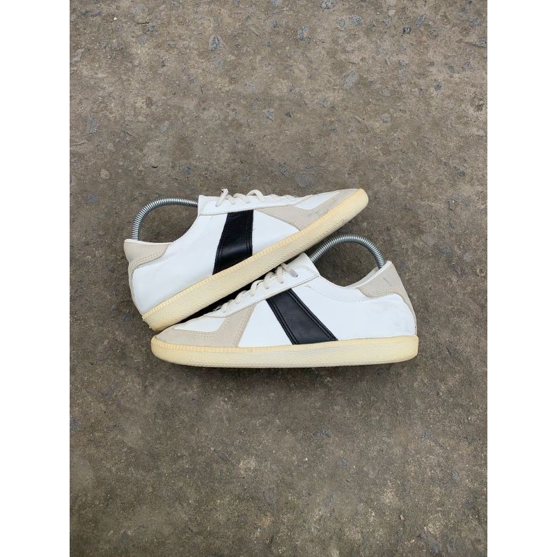 MAISON & MARGIELA FASHION SECOND