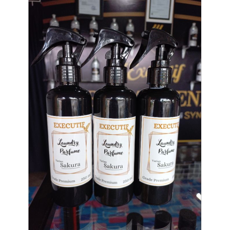 parfum laundry aroma SAKURA WHITE 250 ml kualitas premium bukan abal2 dijamin wangi awet dan tahan l