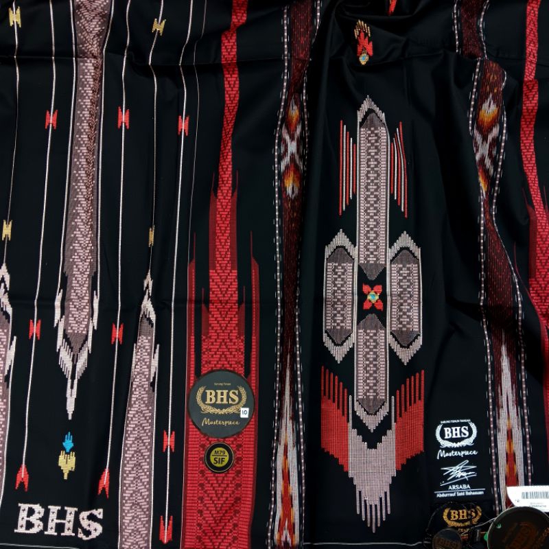 SARUNG BHS MASTERPIECE GOLD M79 SIF 18 HITAM