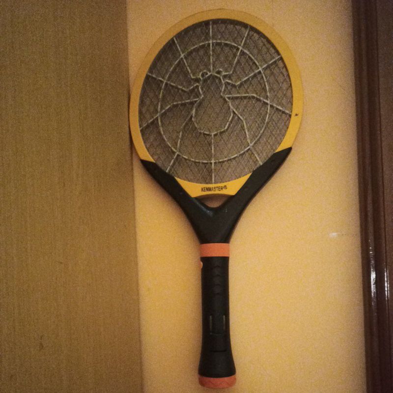 raket nyamuk kenmaster