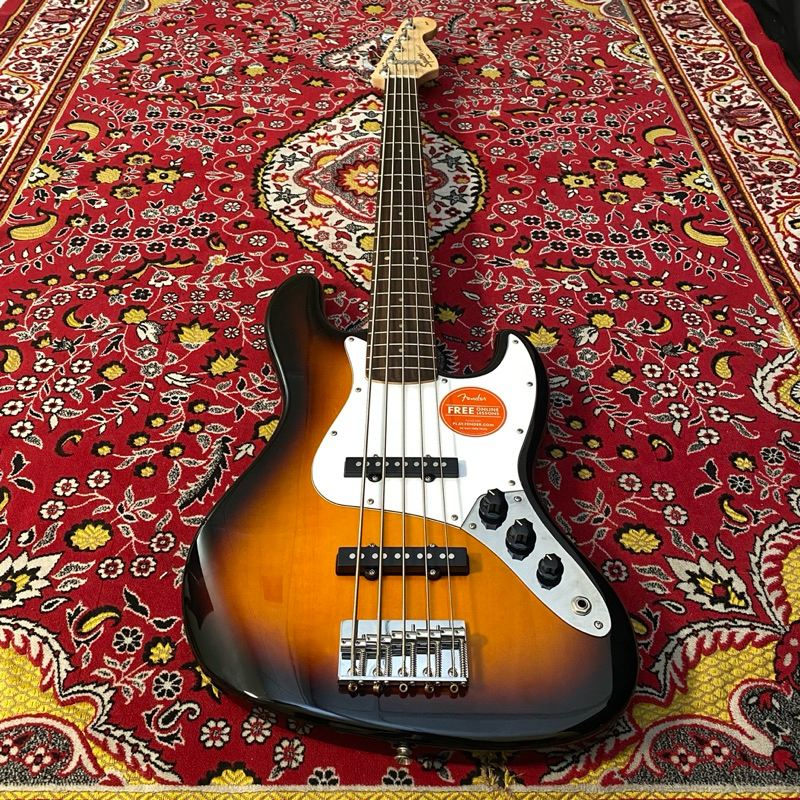 Squier Affinity Jazz Bass 5 String