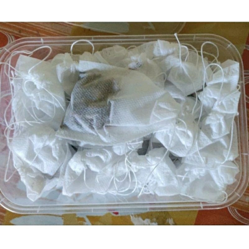 

RB Racikan Teh Biji Alpukat Herbal Tjap Mak Tjin Herbal Alami Isi 30