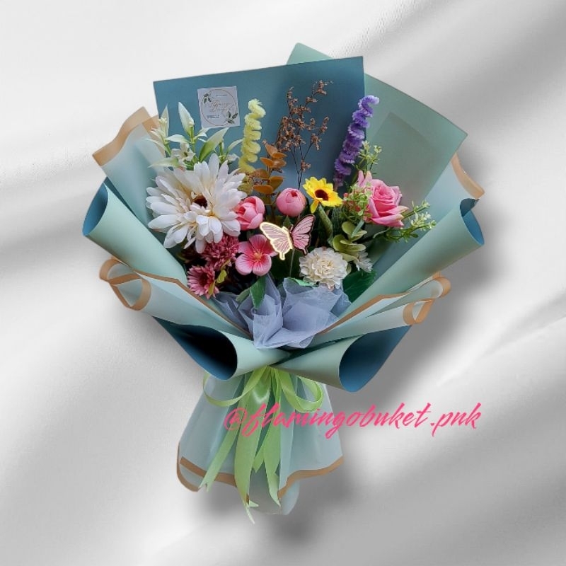 BUKET BUNGA ARTIFICIAL/ BOUQUET ULTAH/BUKET LAMARAN