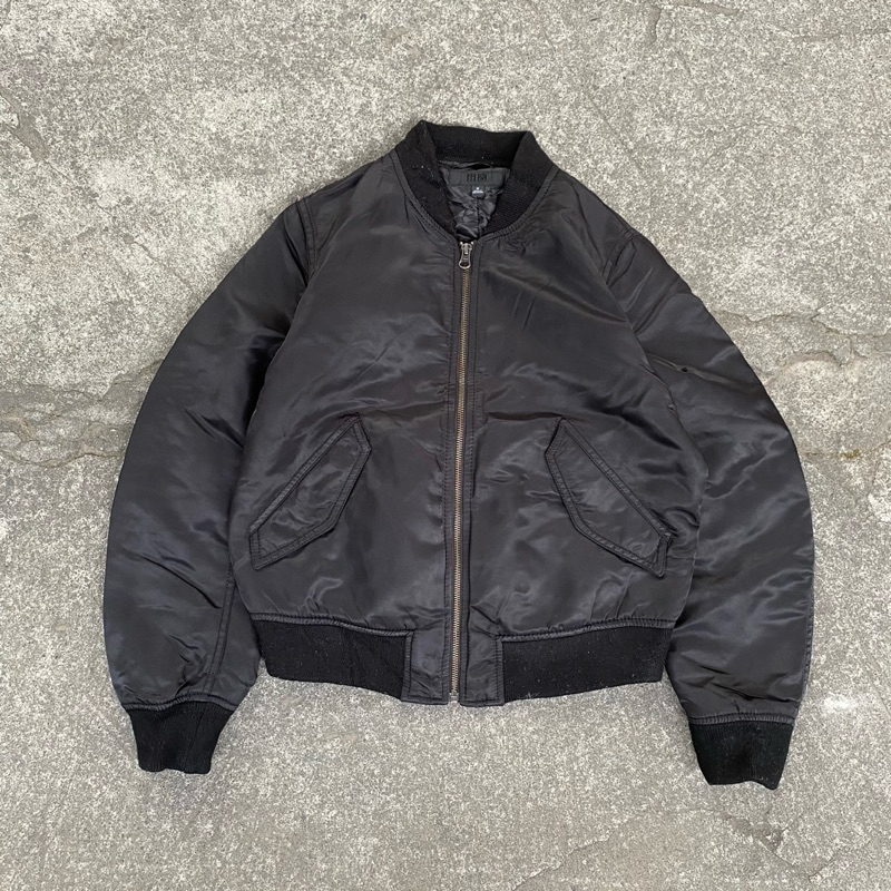 uniqlo bomber