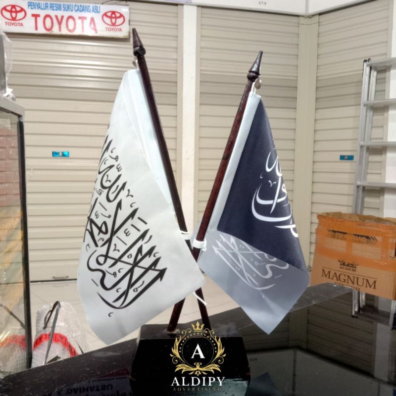 

Tiang Kayu Meja Silang + Bendera Al-liwa dan Ar-rayah Ready Stok Berkualitas