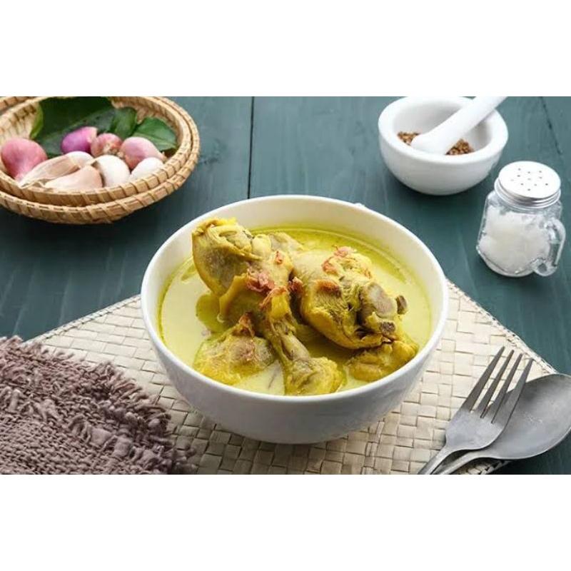

Opor Ayam 800/1Kg Siap Makan