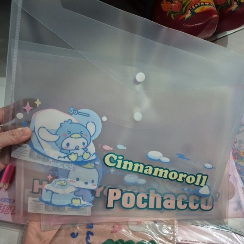 

map kancing A4 sanrio