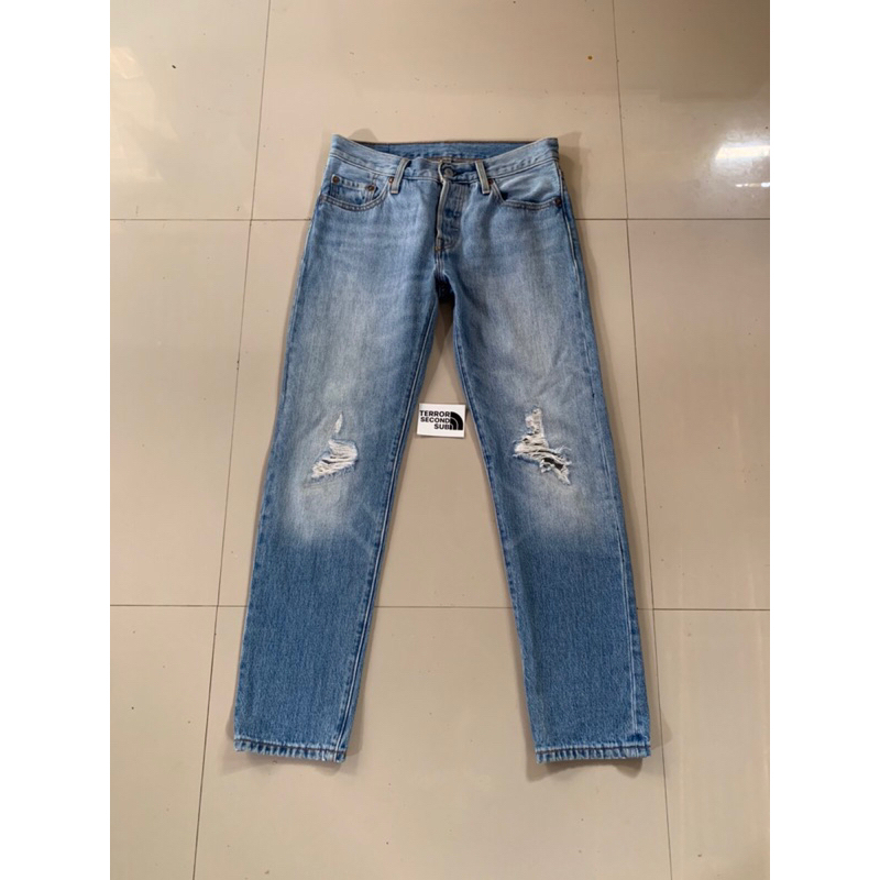 jeans blue ripped 501