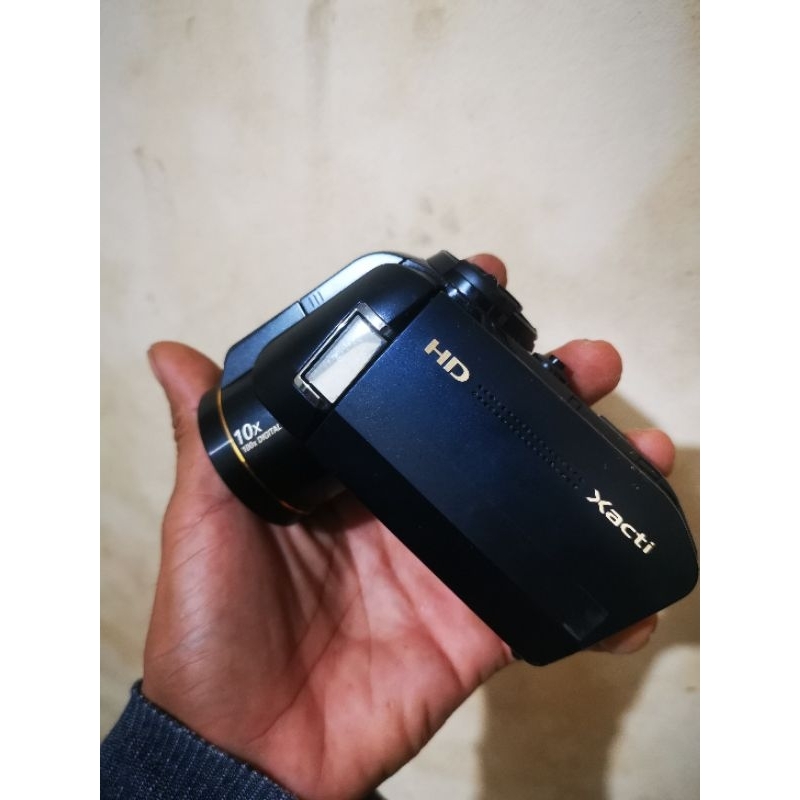 SANYO DMX-HD1010(K) Xacti Digital Movie Camera
