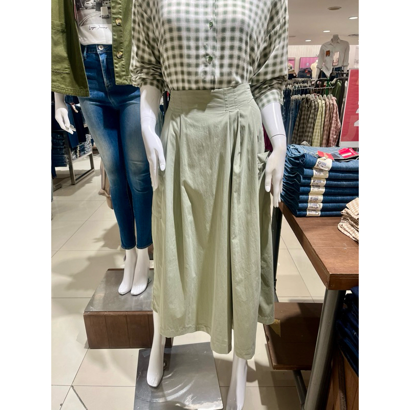 LOGO JEANS CELANA KULOT NEW ARRIVAL