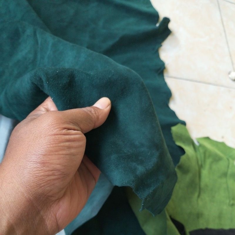 Kulit domba Suede lembaran 0,6mm