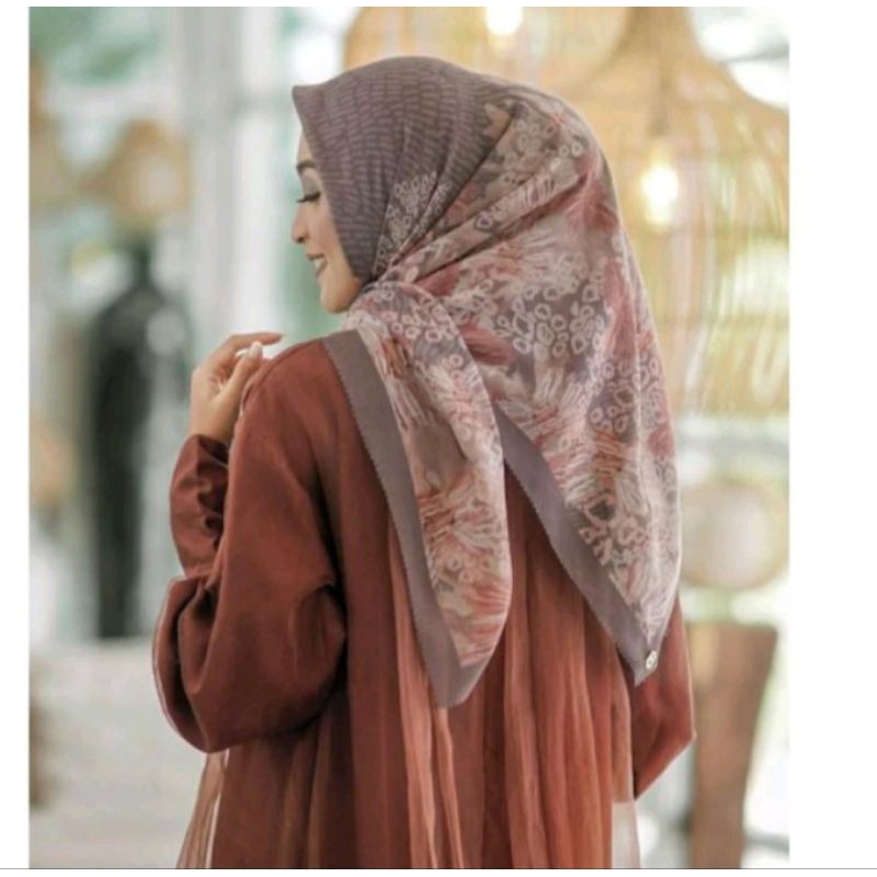 LES AMITIES BUTTONSCARVES