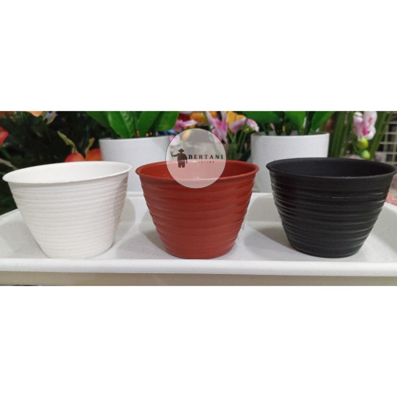 Pot Tawon Ukuran 10 Budi Jaya Plastik