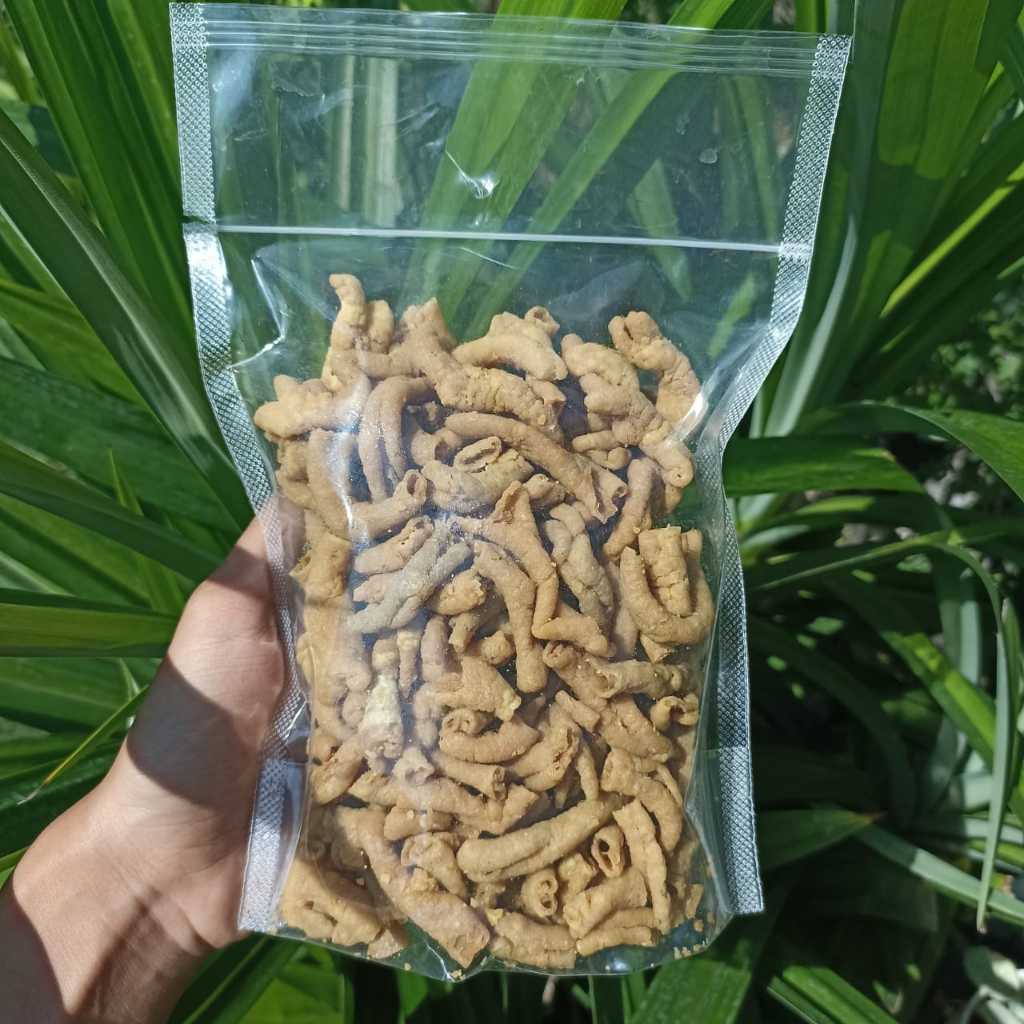 

CAMILANKU - KERIPIK USUS ORIGINAL / PEDAS 250 gr Keripik usus viral keripik usus murah