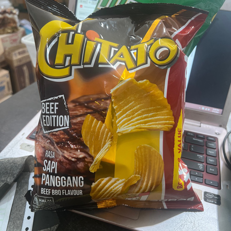 

Snack Chitato Rasa Sapi Panggang Hangout Pack