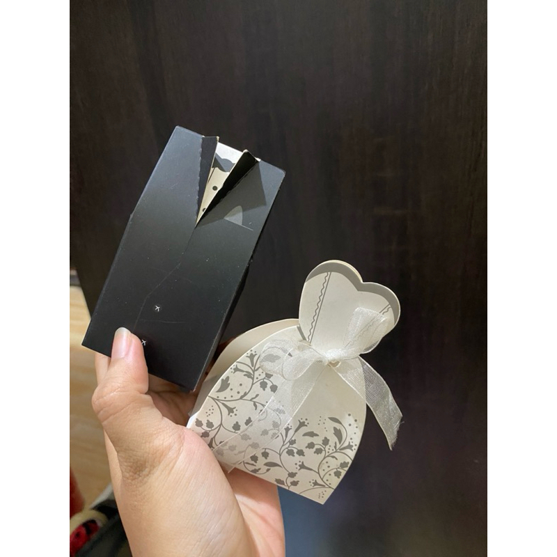 

BOX KOTAK PERHIASAN CINCIN LOVE | HADIAH VALENTINE