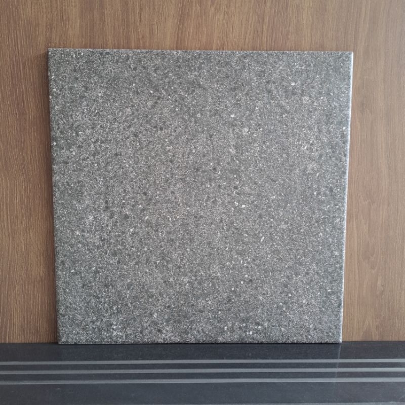 Keramik Lantai Rustic Mulia Tile 30x30 STONELLA DARK GREY