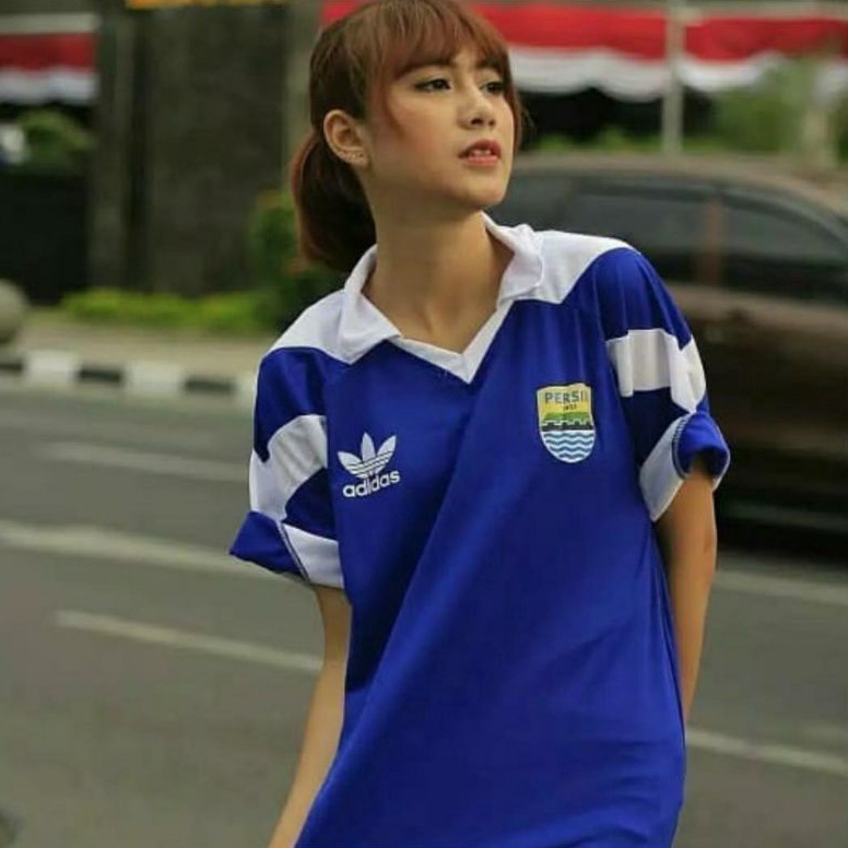 KODE W39Q JERSEY persib bandung putih dunhill klasik  Jersey Persib Perserikatan Bisa Cod