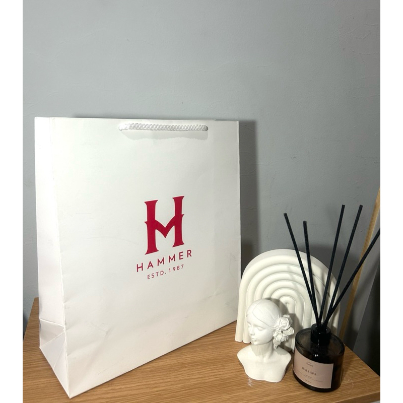 

Paper Bag Hammer Paper Bag Pembungkus Kado