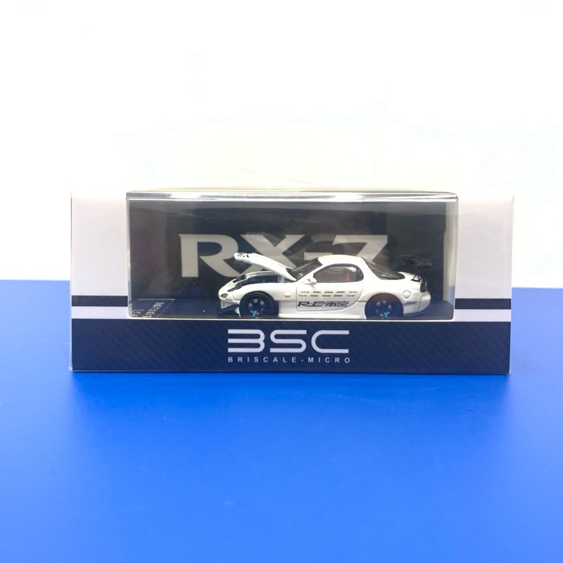 Master RX-7 RE Amemiya Super G FD3S GT Wing Open Hood Special Edition Pearl White